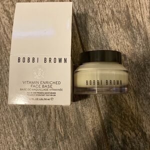 Bobbi brown face base